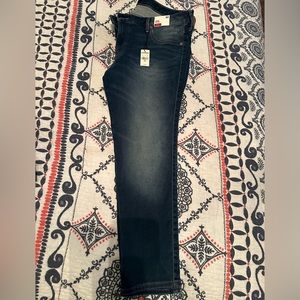 Women’s Express Jeans. Size 16S. Blue. Never been worn.